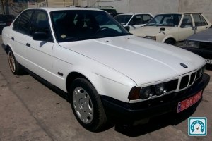 BMW 5 Series  1993 754293