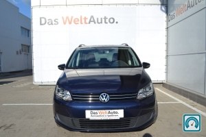 Volkswagen Touran  2015 755230