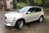Toyota RAV4 Premium 2010.  1