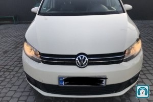 Volkswagen Touran 1.6 TRENDLIN 2011 755382