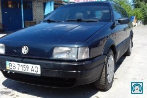 Volkswagen Passat  1993 755687