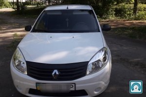 Renault Sandero  2011 755865