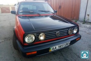 Volkswagen Golf   1988 756817