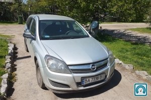 Opel Astra Astra H 1.7 2011 756862