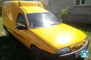 Ford Courier  1996 758008