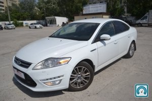Ford Mondeo  2012 758147
