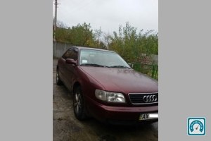 Audi 100  1991 758592