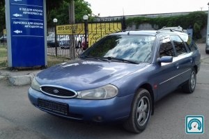 Ford Mondeo  1996 758850