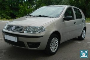 Fiat Punto  2011 759304