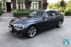 BMW 3 Series 330i Sport 2017 759852