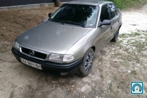 Opel Astra  1996 760228