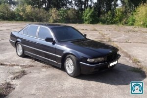 BMW 7 Series  2000 764240