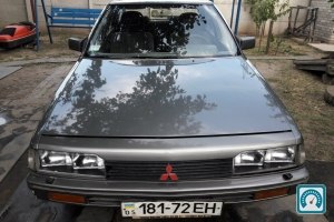 Mitsubishi Galant  1985 764760