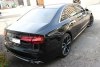 Audi A8  2012.  2
