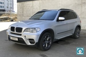 BMW X5  2011 765099