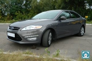 Ford Mondeo  2013 765237