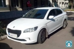 Peugeot 301 1.6 AT Allur 2016 765413