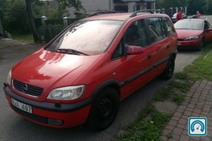 Opel Zafira  2000 765843