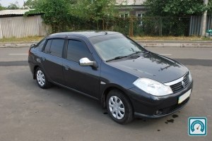 Renault Clio Symbol  2011 766103