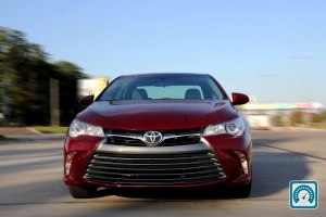 Toyota Camry LE 2016 767455