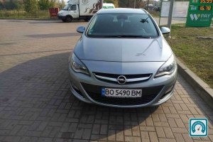Opel Astra SPORT 2013 768294