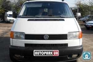 Volkswagen Transporter  1998 768813