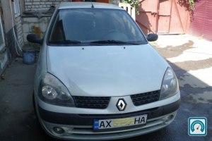 Renault Symbol  2002 769431