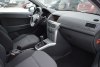 Opel Astra  2012.  7