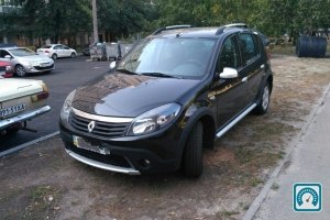 Renault Sandero 1 2012 770070