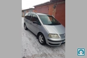 Volkswagen Sharan  1999 771900