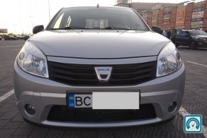 Dacia Sandero  2010 796908