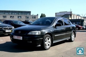 Opel Astra  2005 799295