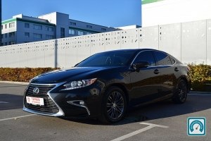 Lexus ES  2017 817624