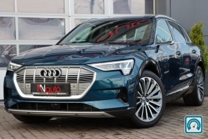 Audi e-tron  2020 817885