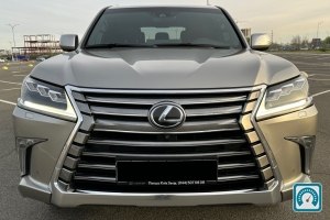 Lexus LX Luxury 2017 818566