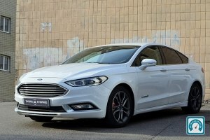 Ford Fusion  2016 818773