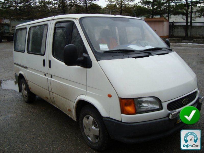 Ford transit 2000