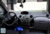 Toyota Yaris  2001. ���� 6