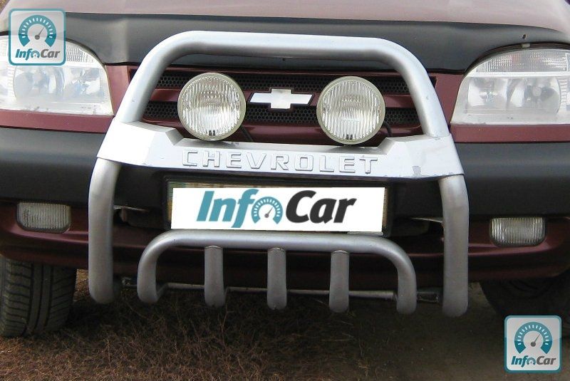 Chevrolet niva 2004