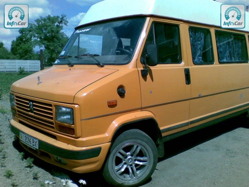 Peugeot J5 1990