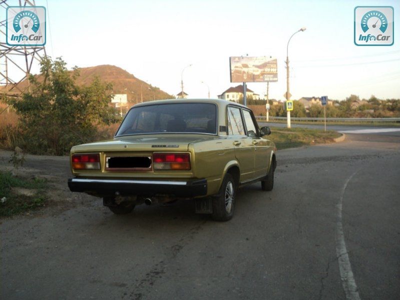 Ваз 2107 1982 года