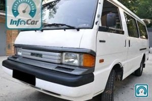 Mazda E 2200 4x4 1996 №251205