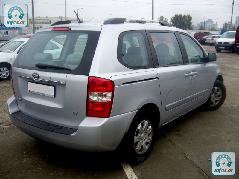 Kia carnival 2008