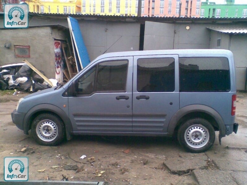 Ford tourneo connect 2004