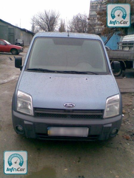 Ford tourneo connect 2004