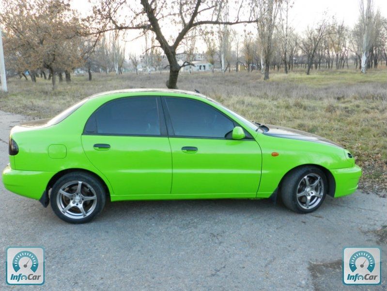 Авто Chevrolet Lanos в городе Зеленый