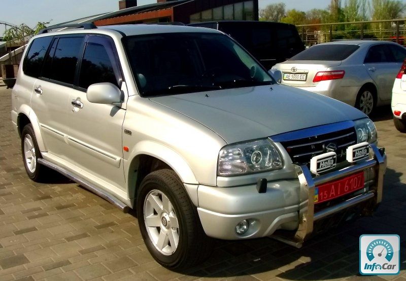 Купить автомобиль Suzuki Grand Vitara XL7 2003 (серебряный