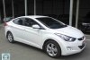 Hyundai Elantra  2013.  2