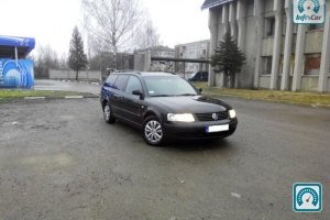 Volkswagen Passat  2000 575968
