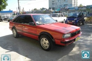 Nissan Bluebird  1986 №623780